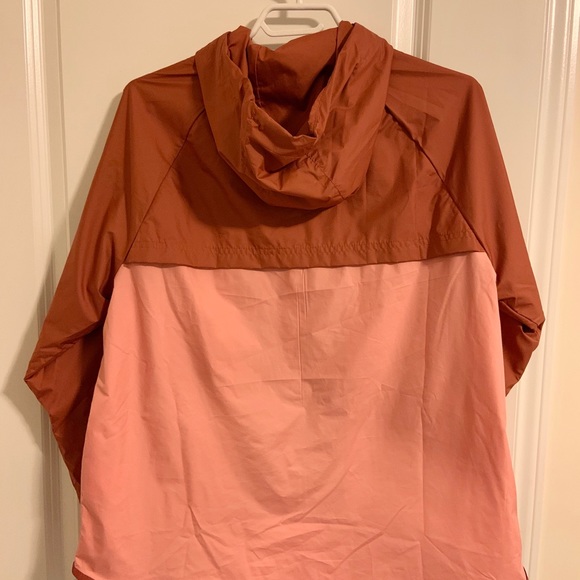 Nike Windrunner Jacket - Picture 2 of 6